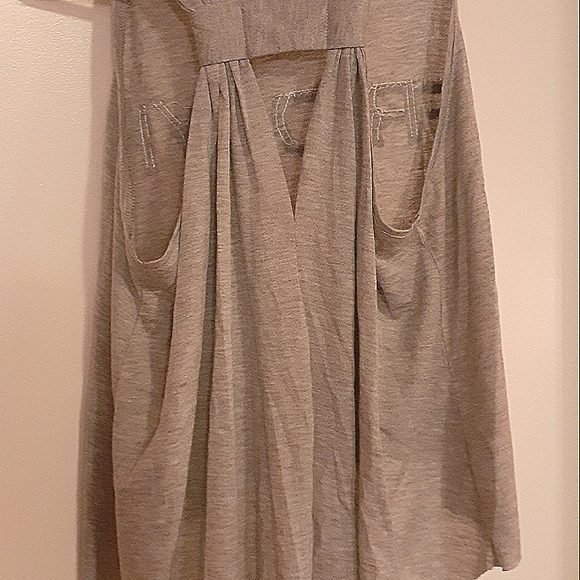 Top - Picture 3 of 3